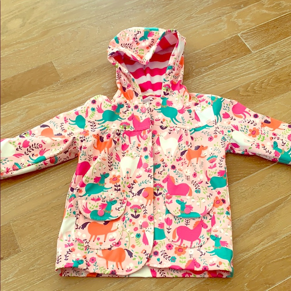 Like NEW HATLEY girl’s pink unicorn raincoat Sz 3